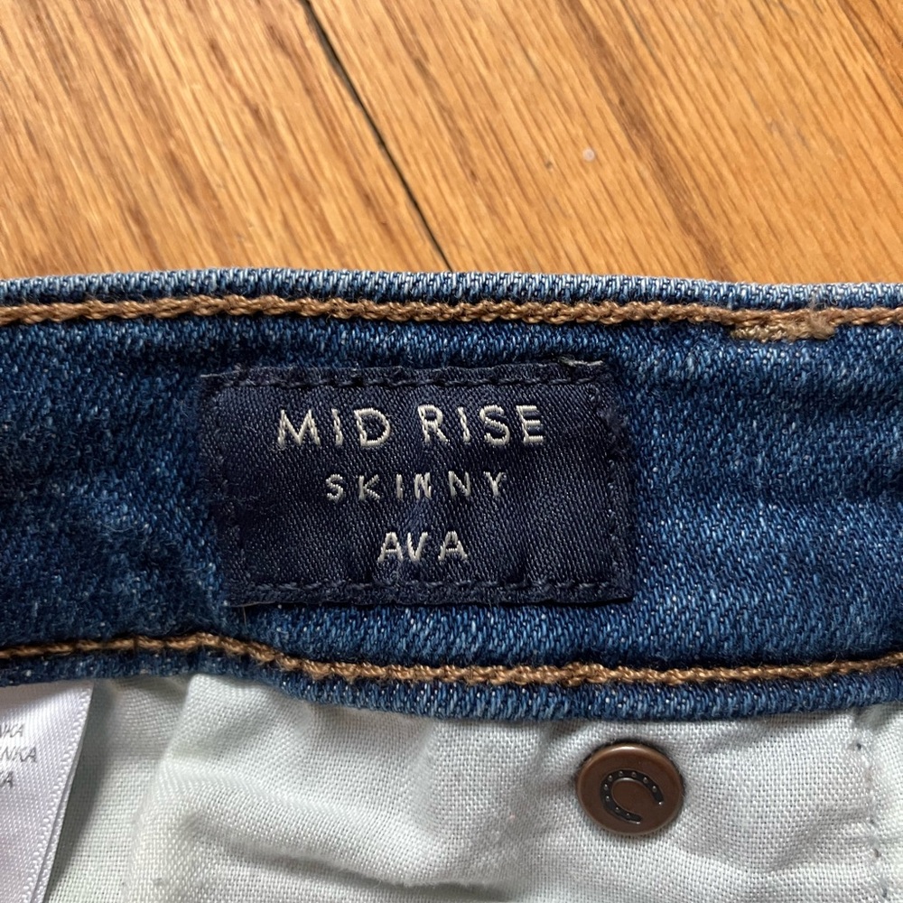 Lucky Brand Mid Rise Skinny Jeans (Sz 12/31) - Picture 3 of 6